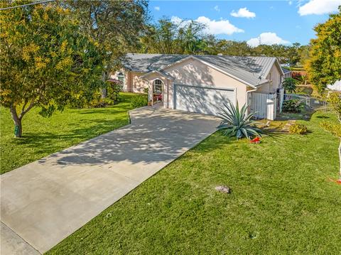 9860 Pine St, Micco, FL 32976 photo 31