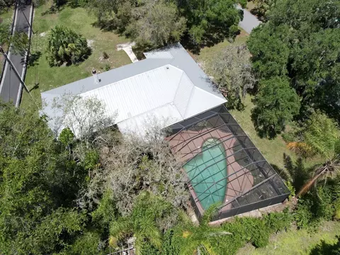 3585 Heather Ln, Micco, FL 32976 photo 3