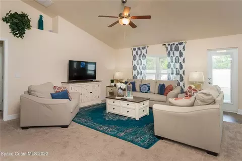 940 Devon Ave, Sebastian, FL 32958 photo 4