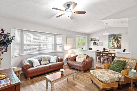 1785 14th Ave SW, Vero Beach, FL 32962 - Movoto.com