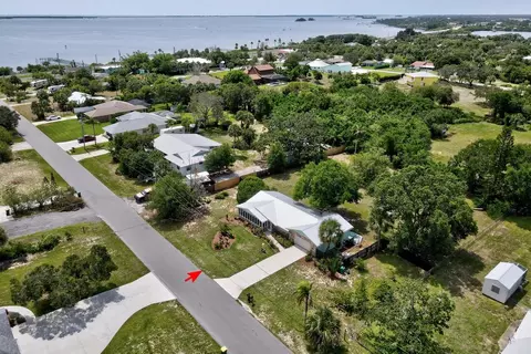 3975 Baldwin Dr, Micco, FL 32976 photo 4