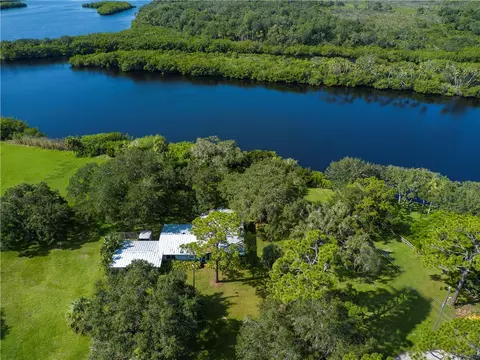 9695 Mockingbird Ln, Micco, FL 32976 photo 25