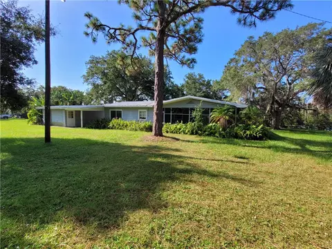 9695 Mockingbird Ln, Micco, FL 32976 photo 5
