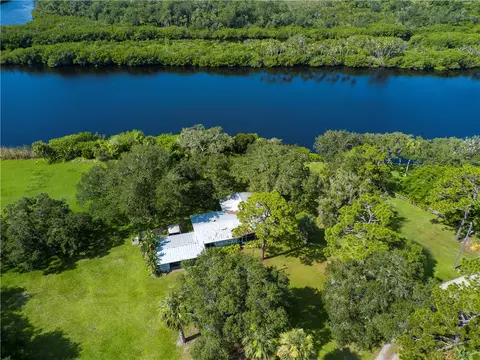 9695 Mockingbird Ln, Micco, FL 32976 photo 26