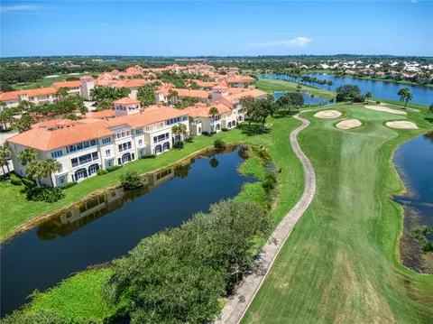 5075 Harmony Cir #302, Vero Beach, FL 32967