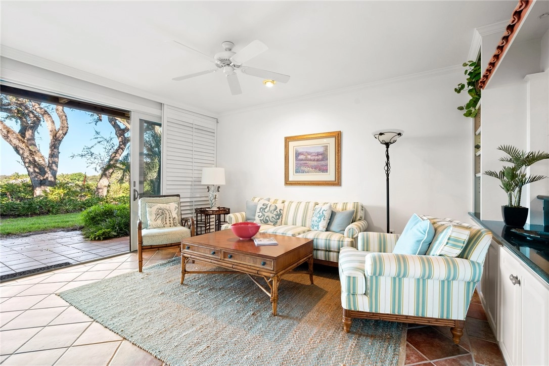 111 Johns Island Dr Unit 11