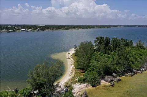 3715 12th St, Micco, FL 32976 photo 11