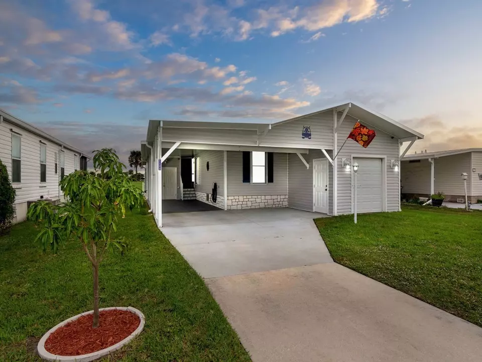 1124 Barefoot Cir, Barefoot Bay, FL 32976 30 Photos Movoto