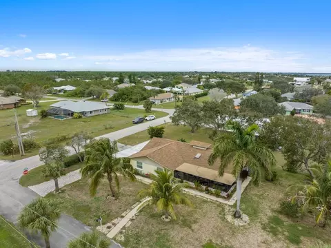 3900 Hickory Dr, Micco, FL 32976 photo 34