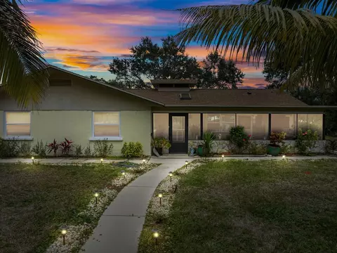 3900 Hickory Dr, Micco, FL 32976 photo 1