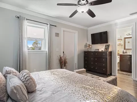 3900 Hickory Dr, Micco, FL 32976 photo 8
