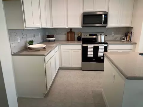 4639 Lago Vista Dr, Micco, FL 32976 photo 2