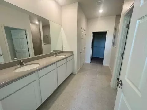 4639 Lago Vista Dr, Micco, FL 32976 photo 10