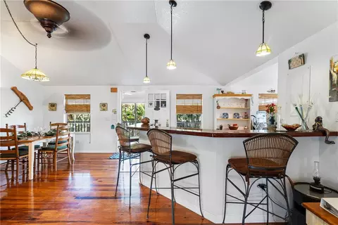 652 NE Stuart St, Jensen Beach, FL 34957 photo 9