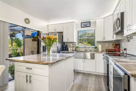 1458 N Lawnwood Cir #29C, Fort Pierce, FL 34950