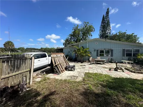 Exterior - 7880 66th Ave, Vero Beach, FL 32967 photo 5 of 6