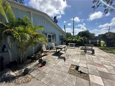 Exterior - 7880 66th Ave, Vero Beach, FL 32967 photo 4 of 6