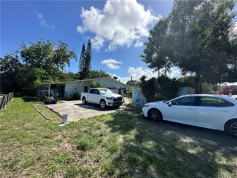 Exterior - 7880 66th Ave, Vero Beach, FL 32967 photo 2 of 6