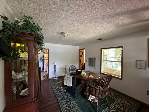 Dining - 7880 66th Ave, Vero Beach, FL 32967 photo 1 of 1