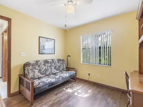 Bedroom - 3373 Lake View Cir, Melbourne, FL 32934 photo 1 of 6