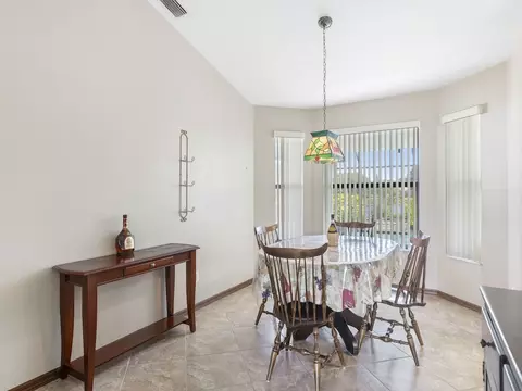 Dining - 3373 Lake View Cir, Melbourne, FL 32934 photo 2 of 4