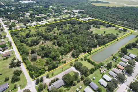 3450 41st St, Vero Beach, FL 32967