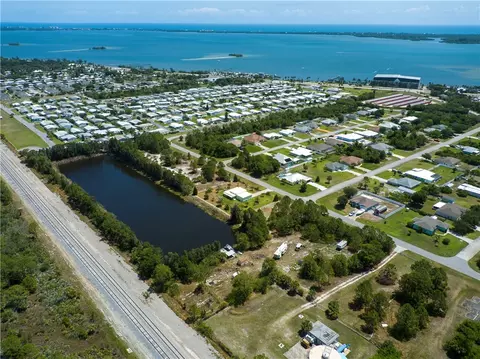 8770 7th Ave, Micco, FL 32967 photo 4