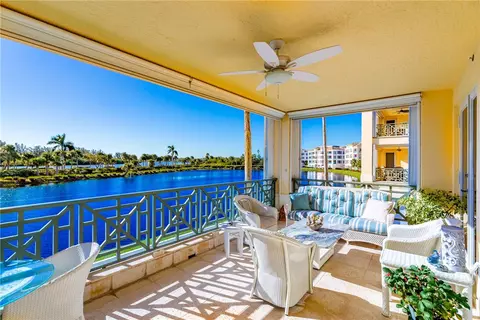 9019 Somerset Bay Ln #202, Vero Beach, FL 32963