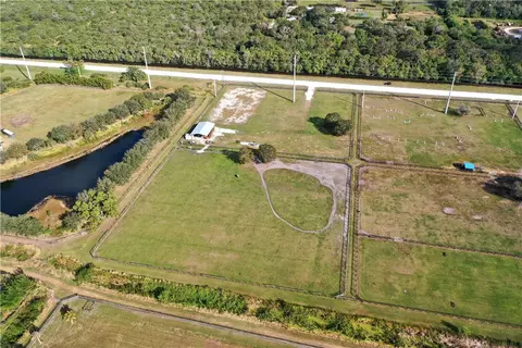 555 74th Ave, Vero Beach, FL 32968 photo 10