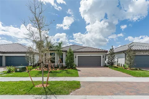 4655 Pratt Cir, Vero Beach, FL 32967
