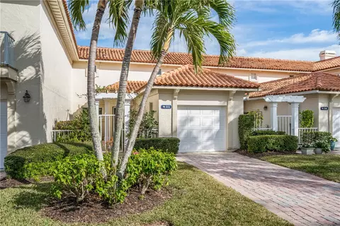 5152 Saint Davids Dr, Vero Beach, FL 32967