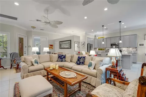 Living - 9575 E Maiden Ct, Vero Beach, FL 32963 photo 3 of 6
