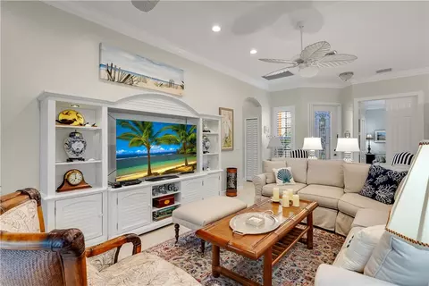 Living - 9575 E Maiden Ct, Vero Beach, FL 32963 photo 2 of 6