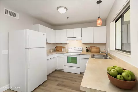 7814 Shadowood Dr #512, Melbourne, FL 32904 photo 8