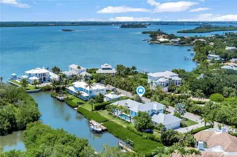 1385 Sunset Point Ln, Vero Beach, FL 32963