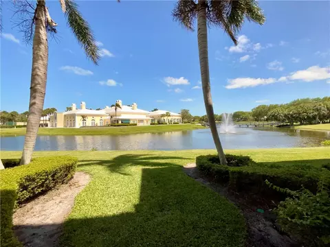 1510 Oak Harbor Blvd #102, Vero Beach, FL 32967