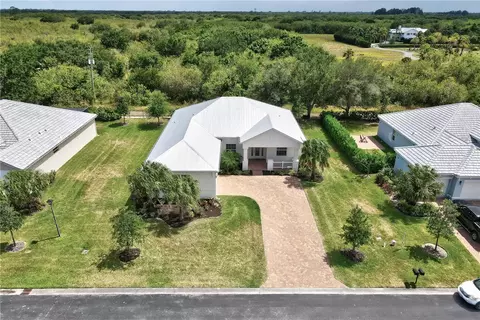 2545 Saint Lucia Cir, Vero Beach, FL 32967