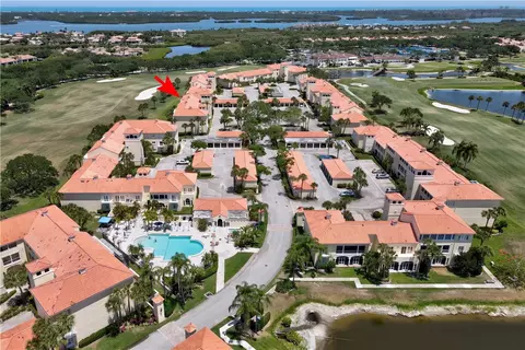 5030 Harmony Cir #204, Vero Beach, FL 32967