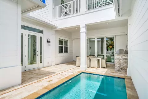 30 Strand Dr, Vero Beach, FL 32963