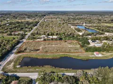 13765 99th St, Fellsmere, FL 32948