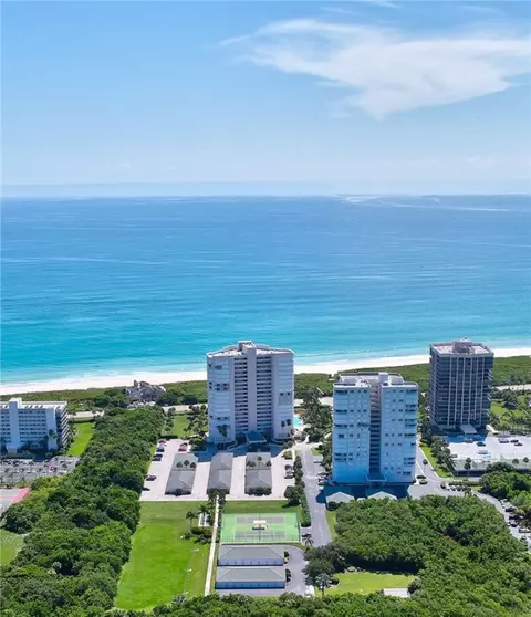 5051 Jimmy Buffet Memorial Hwy #T6, Hutchinson Island, FL 34949