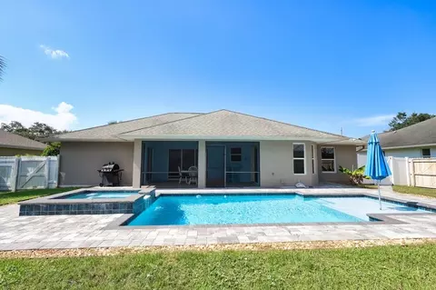 774 Belfast Ter, Sebastian, FL 32958