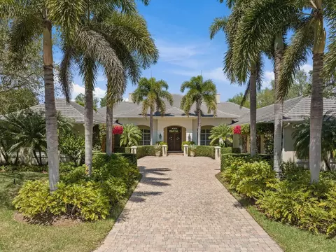540 Palm Island Ln, Vero Beach, FL 32963