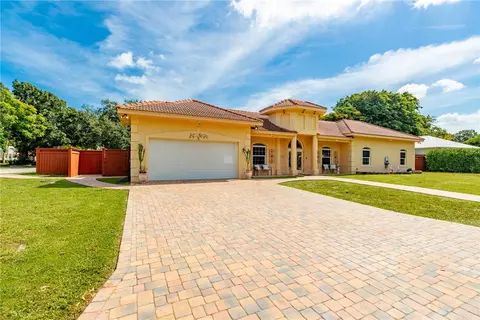 2206 Avilla Ave, Vero Beach, FL 32960