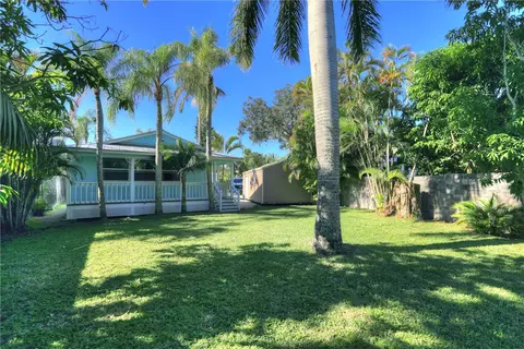 Exterior - 3480 Williams Ave, Grant Valkaria, FL 32950 photo 5 of 6