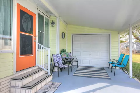 711 Amaryllis Dr, Barefoot Bay, FL 32976