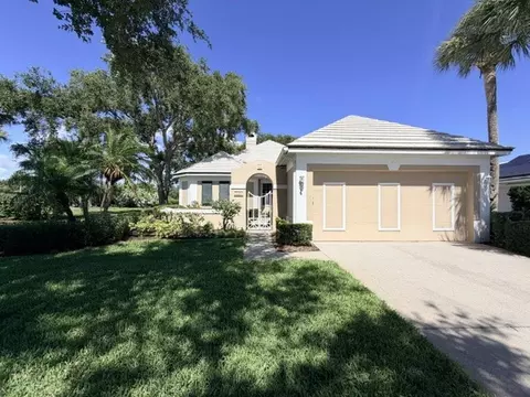 4655 Saint James Ave, Vero Beach, FL 32967