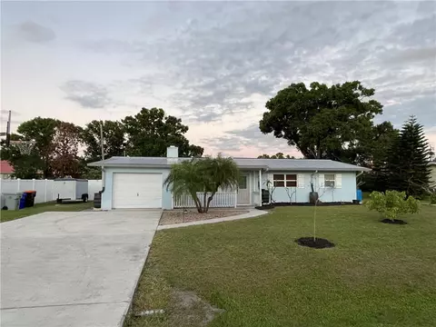 2240 47th Ave, Vero Beach, FL 32966