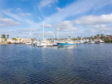 5225 E Harbor Village Dr #204, Vero Beach, FL 32967