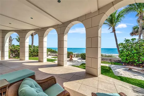 3632 Ocean Dr, Vero Beach, FL 32963